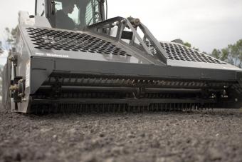 Front profile of the Bobcat landscape rake attachment.